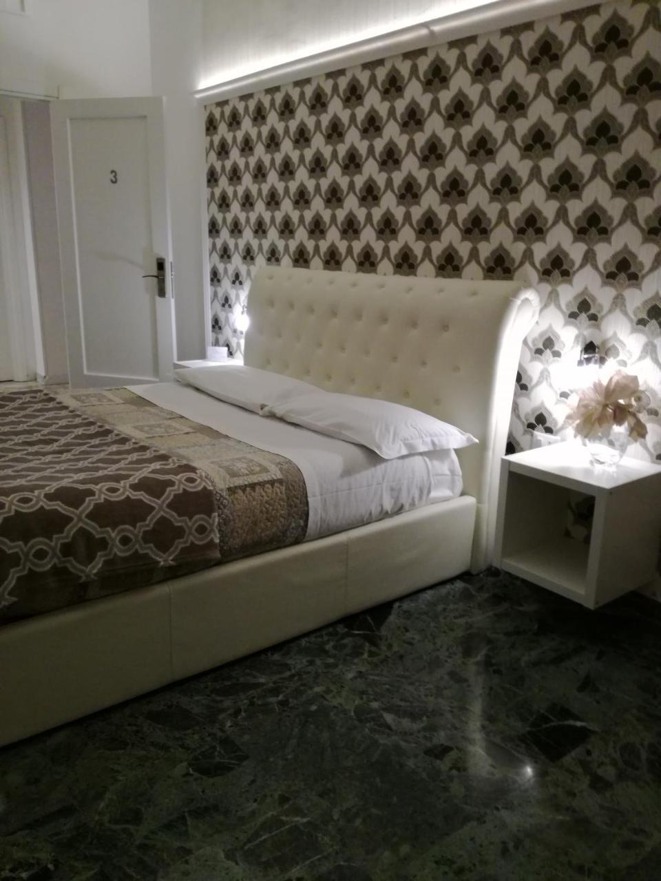 B&B Abatjour - Ambiente Sanificato - Test Antilegionella Assolto フォッジア エクステリア 写真