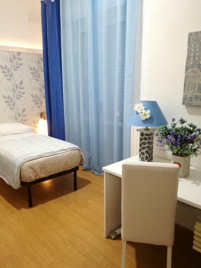 B&B Abatjour - Ambiente Sanificato - Test Antilegionella Assolto フォッジア エクステリア 写真