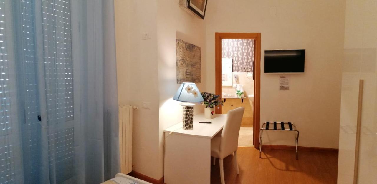B&B Abatjour - Ambiente Sanificato - Test Antilegionella Assolto フォッジア エクステリア 写真